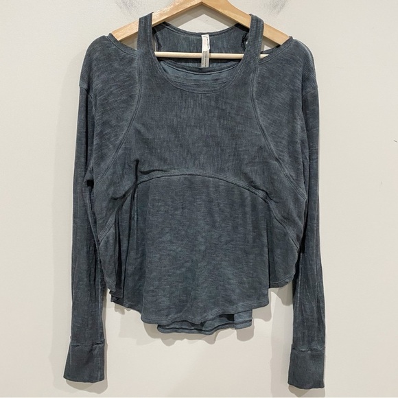 FREE PEOPLE Movement Zenith Tee Athleisure Active Lounge Yoga Size Small - Picture 12 of 12